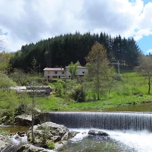 Séjour à la campagne Gîte-la Combelle, Dornas
